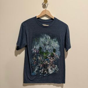 Marvel graphic tshirt blue color size small